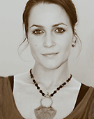 Martina Knust Martina A. Knust